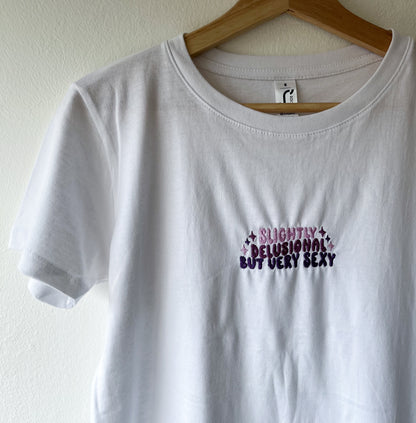 Delulu Tee