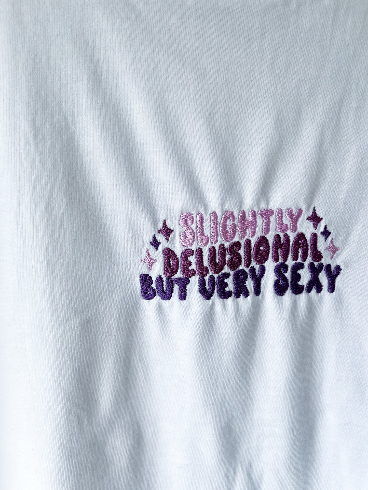 Delulu Tee